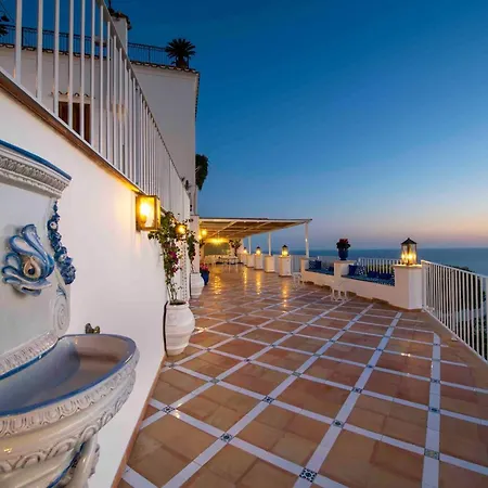 My Exclusive Italy - Exclusive In With Pool & View فيلة
