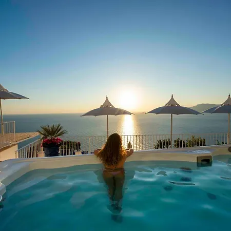 My Exclusive Italy - Exclusive In With Pool & View